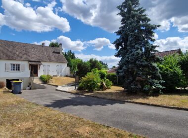 Maison PERONNET immobilier 77670