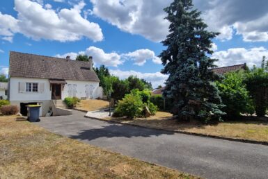 Maison PERONNET immobilier 77670