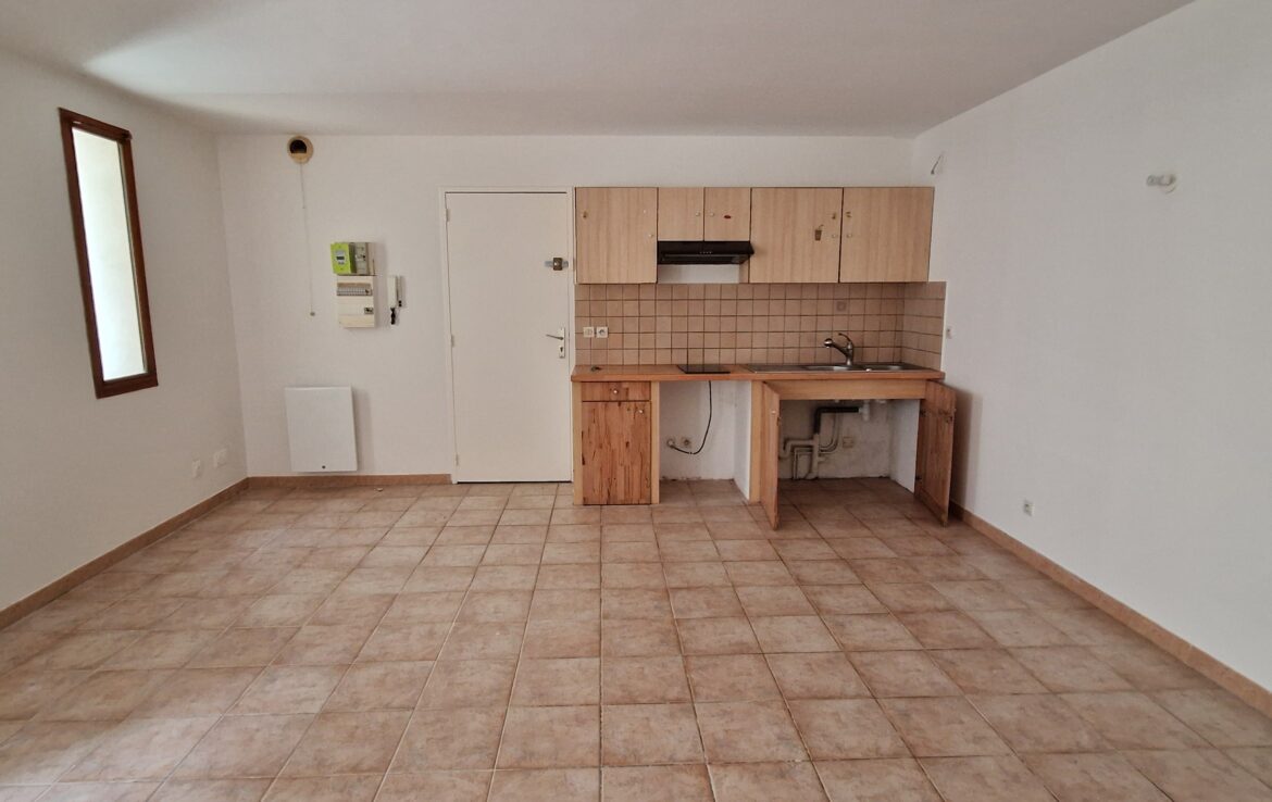 Appartement F2 77250 Peronnet Immobilier