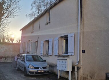 Cabinet Peronnet - Grand studio VENEUX LES SABLONS