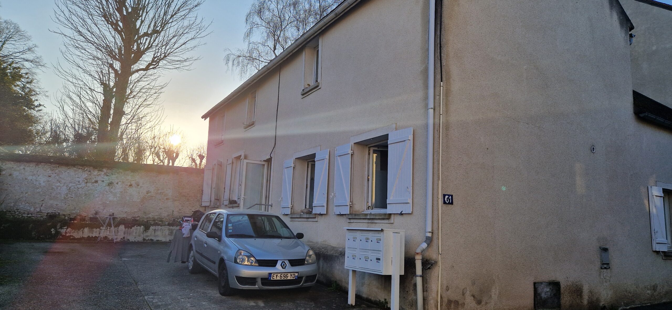 Appartement Peronnet VENEUX LES SABLONS